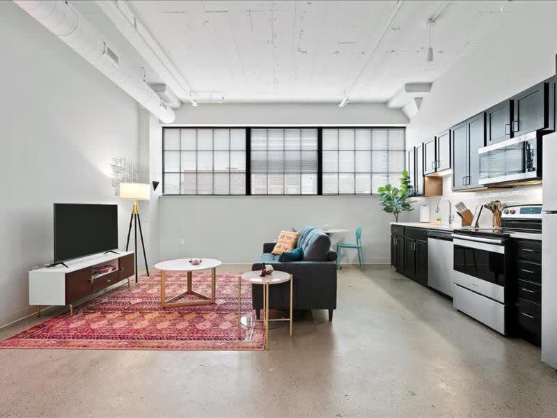 Cozysuites Lavish 1Br, Downtown Pittsburgh Bagian luar foto