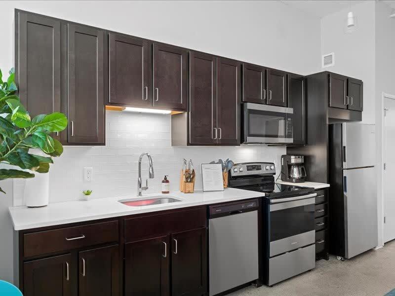 Cozysuites Lavish 1Br, Downtown Pittsburgh Bagian luar foto